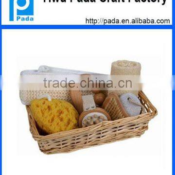 2013 Woven Basket Bath Gift Set