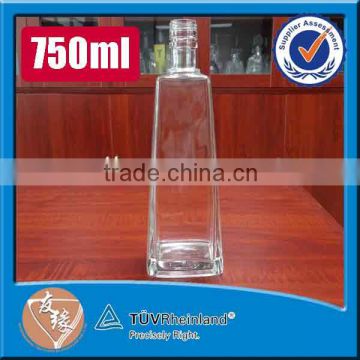 Screw top 750ml high flint glass material empty tequila glass bottle                        
                                                                                Supplier's Choice