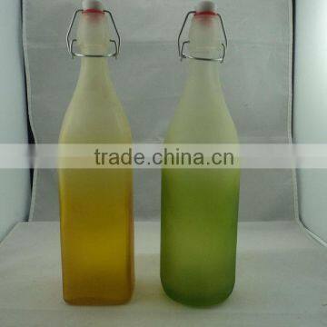 round 1000ml matting glass water bottles, high-end sample design drinking bottles with ceramic swing tops wholesales in China