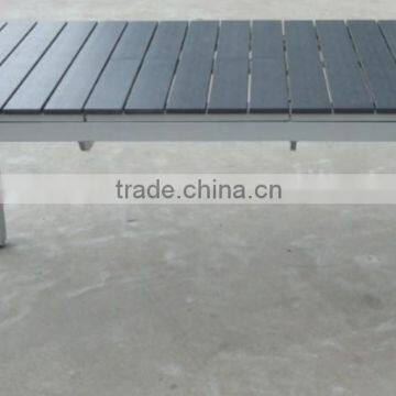 Extension plastic wood table