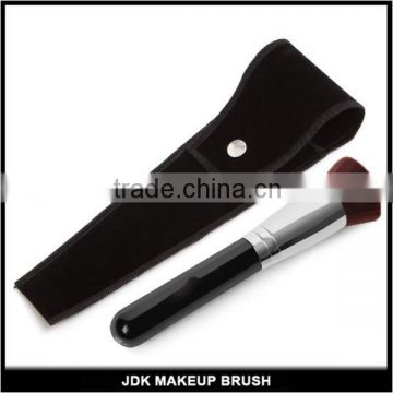 Professional big flat top makeup brush for face cream mineral cosmetics with velvet cosmtic bag