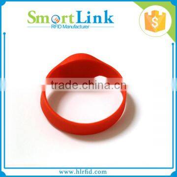 High Quality Proximity Rfid Nfc Wristband,Ultrlight Chip Waterproof Bracelet,wholesale Rfid 13.56Mhz Silicon Watches for Kids photo-4