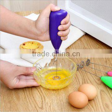 Durable kitchen utensils mini manual egg beater