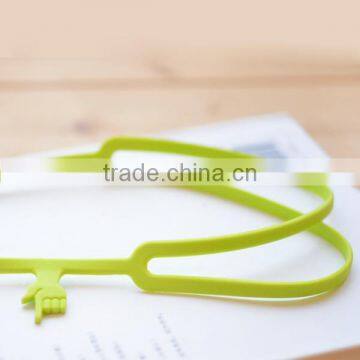 Various Colors Great Gift Finger Pointing Silicone Bookmark