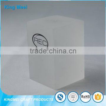 Custom China Factory Acrylic Product Cube Sign Holder photo-3