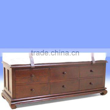 CHEST OPIUM WITH CUSHION