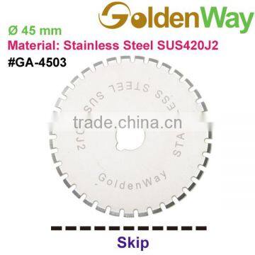 Sewing, Cutting, and Quliting Skip Form 45 mm Rotary Cutter Blades