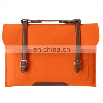 we can print logo on it 15.6inch bags felt notebook laptop