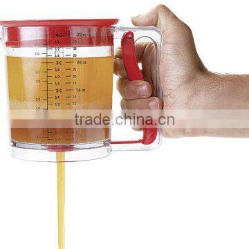 Easy Release Grease Separator Fat Gravy Separator 4 Cup Grease Separator and Batter Dispenser