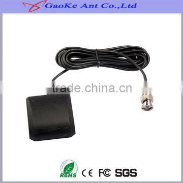 GPS/GLONASS Active Car Antenna: Magnetic (or adhesive) mount, SMA connector and RG174 cable