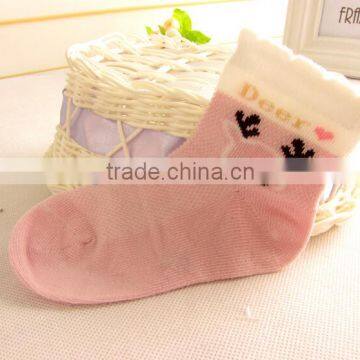 wholesale custom children cute cartoon socks with dissipate heat grid design