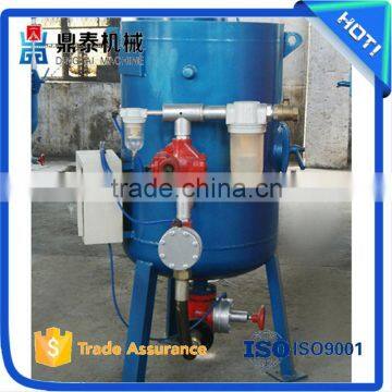 Road movable sand blasting pot, vacuum sandblaster