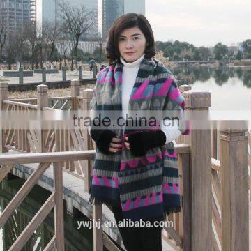 new design Hot selling Embroidered factory direct sale shawl hijab