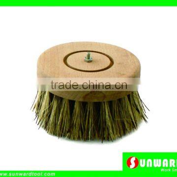 Rig Brush with roung wooden block