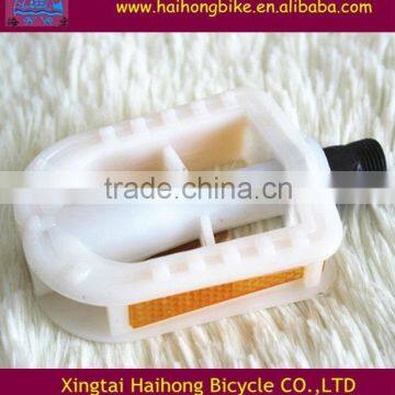 Durable pvc white bicycle pedal approved ISO9001 certificate