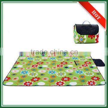 Promotional Trave Easy Pack Fold Up Outdoor Camping Polar Fleece Blanket