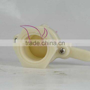 Plastic bee honey extractor gate/bee honey tape