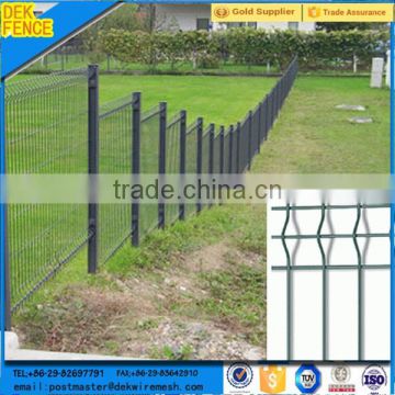 high quality square post 3D welded wire mesh fence