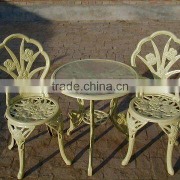 Customized Beautiful Aluminum die casting garden furniture chairs and tables