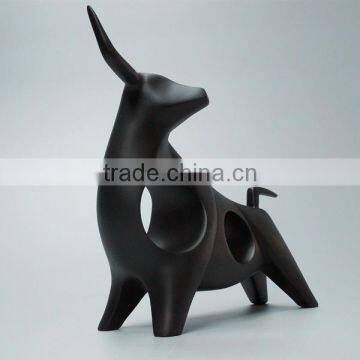 Resin Matt Black Interior Decorative Bull Statue photo-4