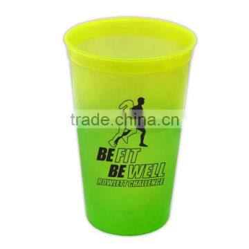 USA Made 20 oz Cool Color Changing Stadium Cup - Changes Color With Ice Cold Liquids, BPA-free and Comes With Your Logo photo-6