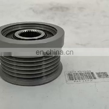 PAT Alternator Pulley 30667878 / 5350072100 / 30737517 / 8676497 / 9459747 For Volvo S60 V70