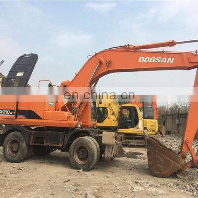 Low price doosan wheel excavator for road construction dh210w dh150 dh210 dh130