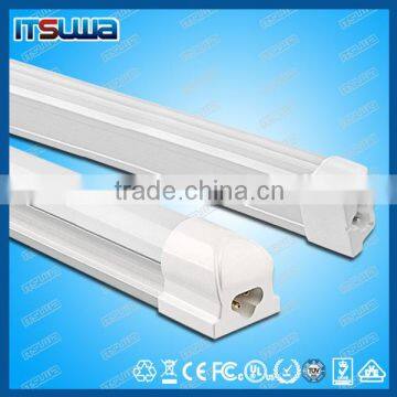 115lm/w 22w milky cover T8 bedroom LED tube light