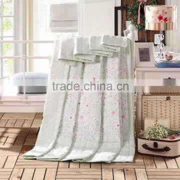 High Quality Four seasons 100% cotton silk down filling comforter with cheap price wholesale