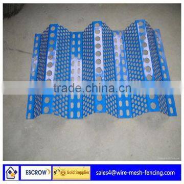 2015 Hot Sale Perforated Metal Windbreak