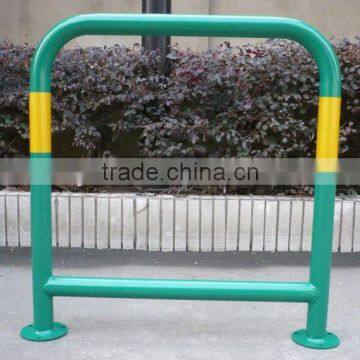 extended U bike rack with lean bars and cables