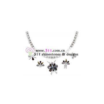 311 Iron on Acrylic Stone Hot-fix Heat Transfer Rhinestone Motif Design 1