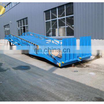 7LYQ Shandong SevenLift Manual Folding Hydraulic Stationary Warehouse Forklift Loading Dock Ramp Pictures