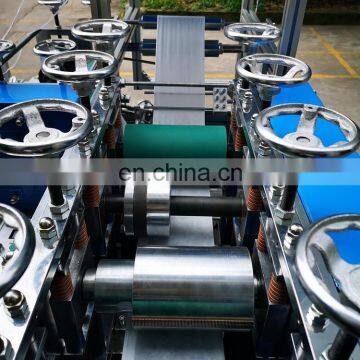 400*160mm 520*160mm Waterproof PP Nonwoven Medical Overshoes Making Machine photo-5