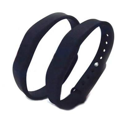 Personalize Passive Contactless Payment NFC Wristband TK4100 EM4200 NTAG213 Waterproof NFC Wristbands for Swimming Pool