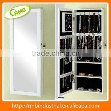 Dressing mirror/Jewelry armoire