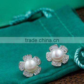 Hot Selling Silver Pearl Earrings Designs for Wedding photo-3