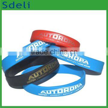 2016 new innovative promotional giveaways customized silicone wristbands