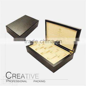 China supplier luxuries wood watch display box CY-ZR1