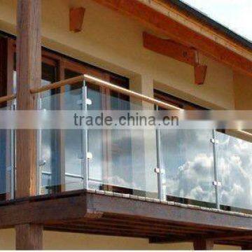 Stainless steel slotted tube infilling glass for terrace