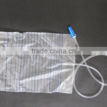 Medical urine collection bag