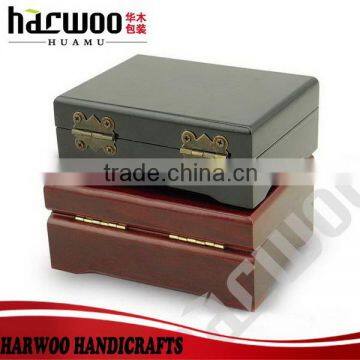 High-end MDF Poker Box With Velvet Lining photo-5