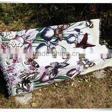 Wholesale woven tapestry jacquard throws and blankets with custom design