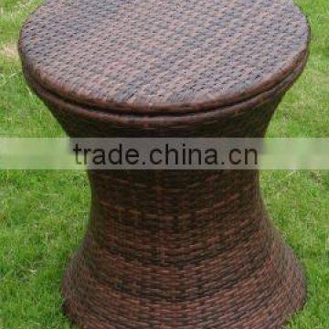 Good quality synthetic rattan table with ice bucket inside Ice bucket table rattan table