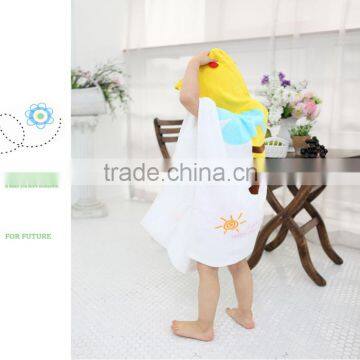 Lovely Yellow Bee Printed Kids Hooded Beach Towel Velour Printing Animal Bee Kids Poncho Towel photo-4