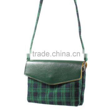 Check Pattern Lint and Leather Hybrid Bag for Smart Phones With Strap Size: 19 x 12cm(L x W) photo-4