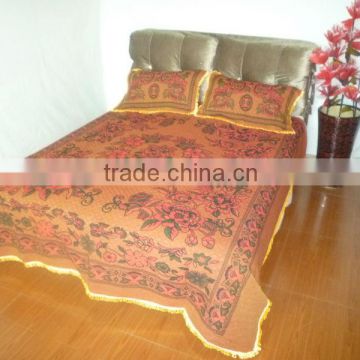 soft polyester thread blanket with pillow