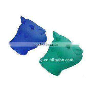 Dog Shape Silicone Oven Mitt