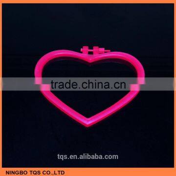 Colorful Plastic Heart Design Hand Embroidery Cross Stitch Hoops photo-5
