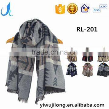 Most Popular Unique Design Arylic Polyester Shwal Fine Workmanship